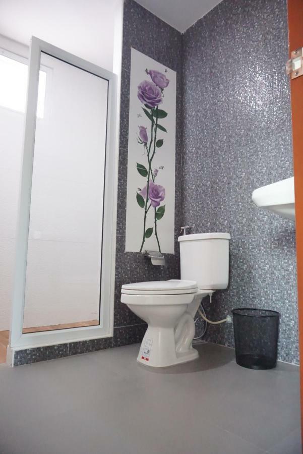 Araya Cottage يوثاي ثاني المظهر الخارجي الصورة
